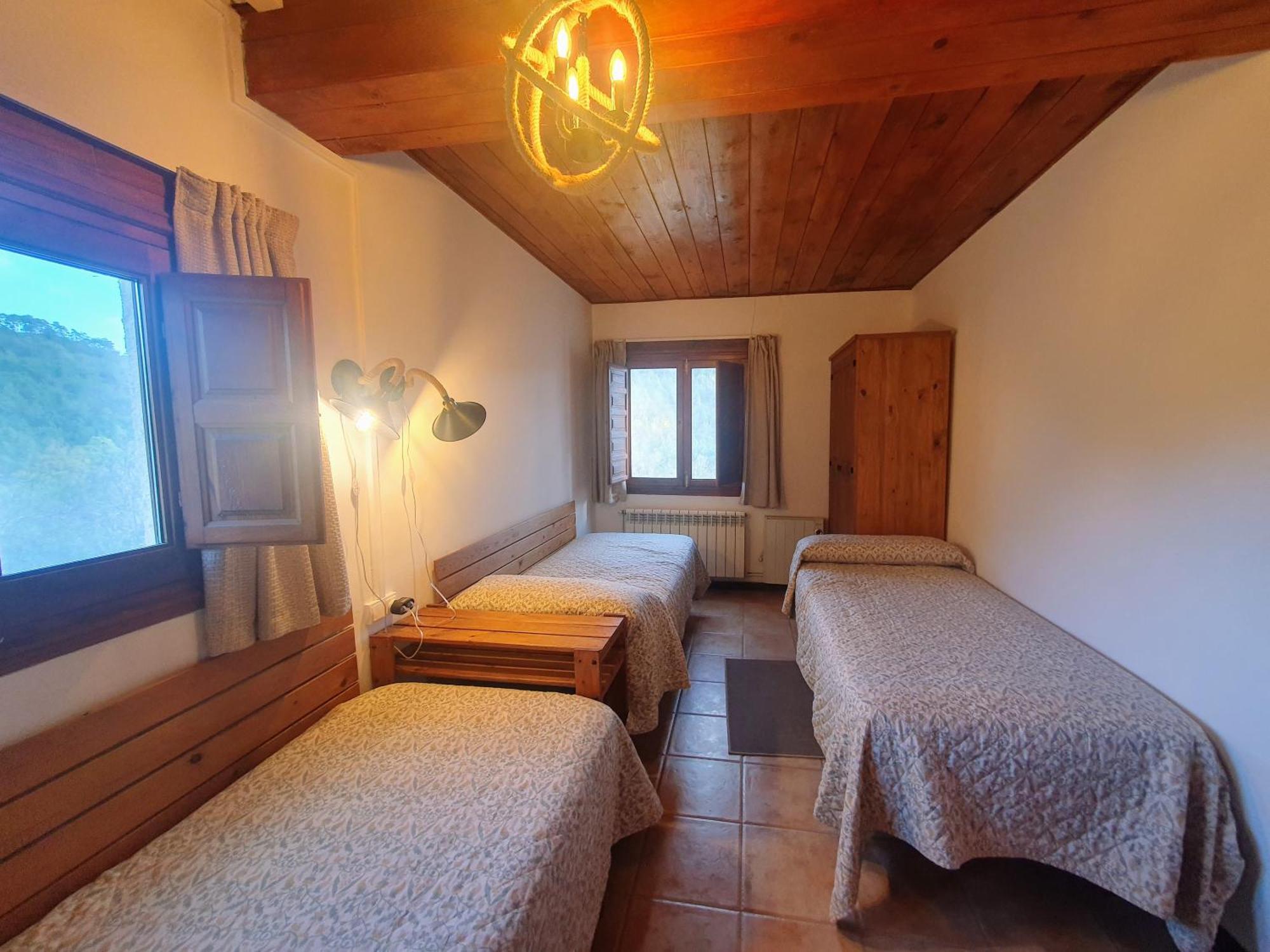 Chalet Masia La Clariana *