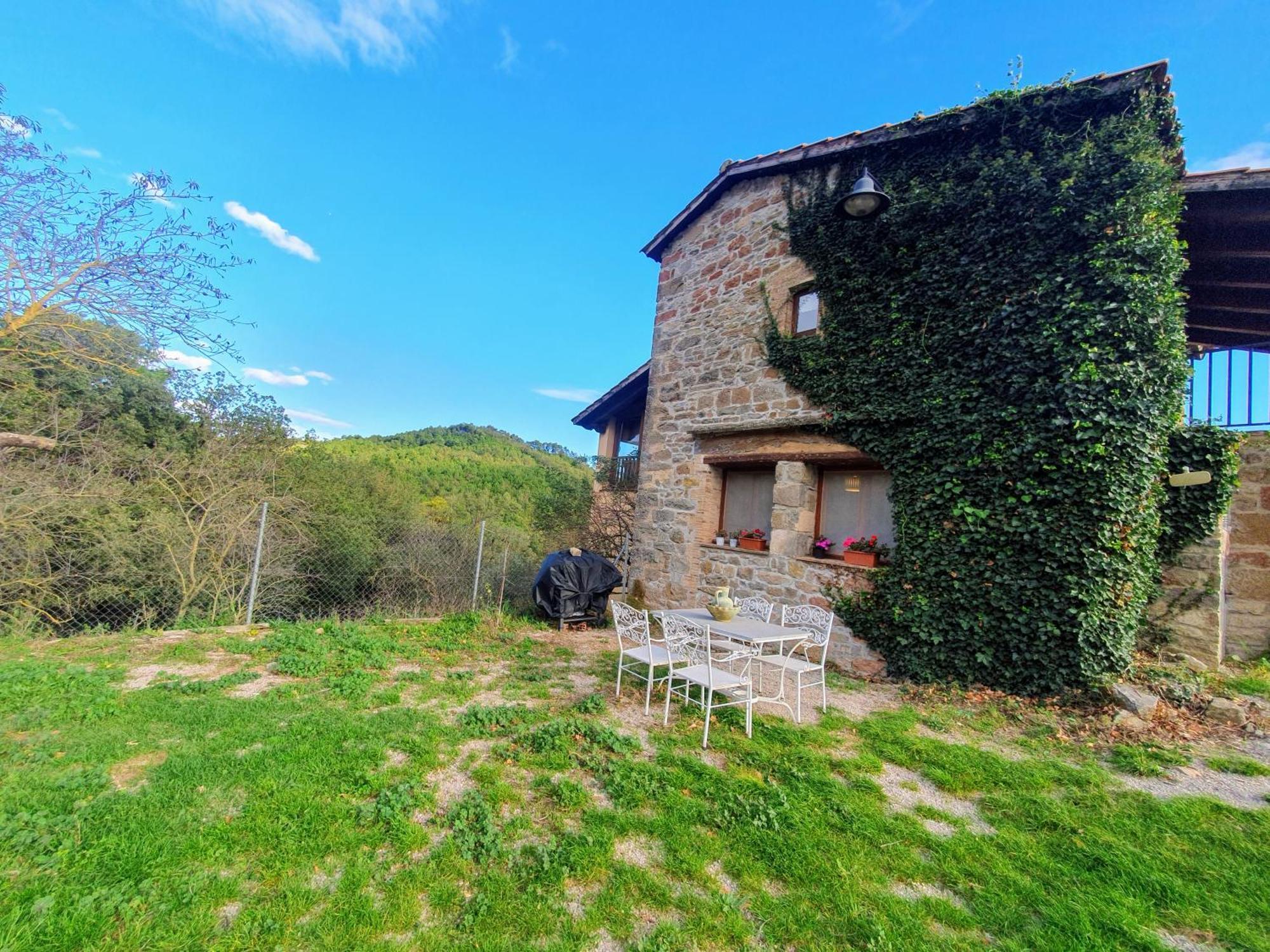 Chalet Masia La Clariana *