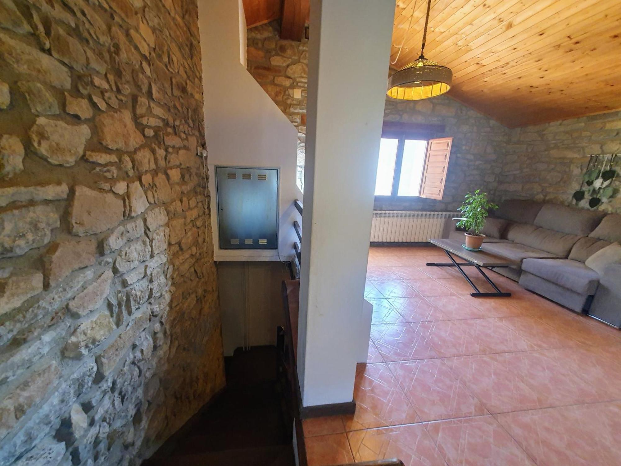 Chalet Masia La Clariana *